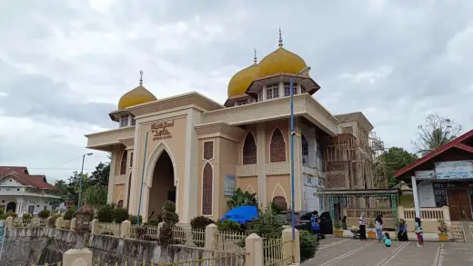 Masjid Jamik Sungai Jambu